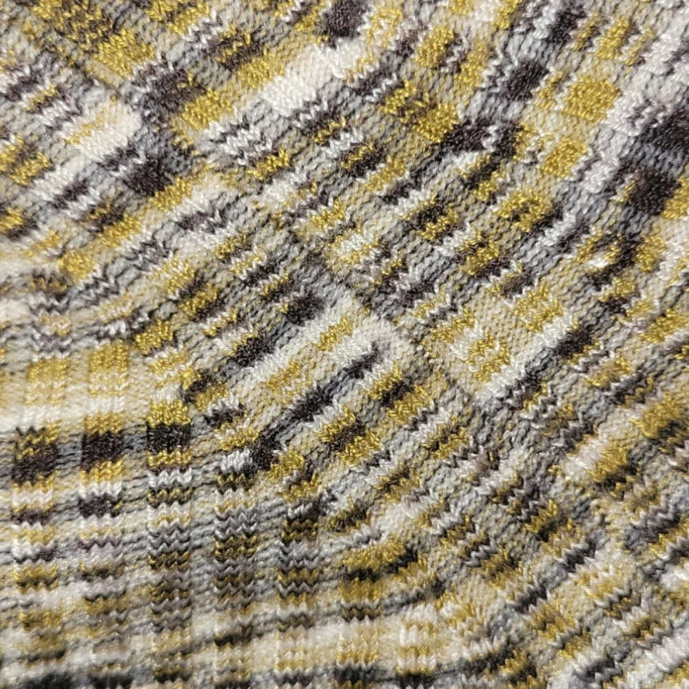 Urban Outfitters Crop Top - Picture 10 of 16